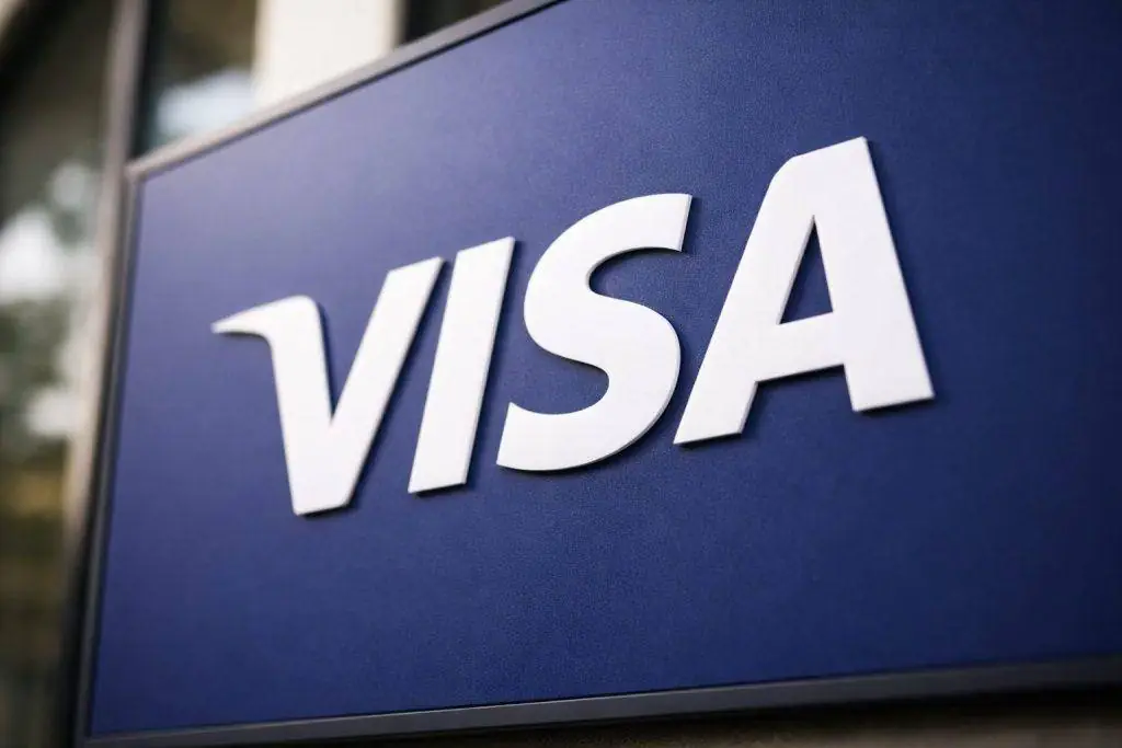 Visa stock jumps 3% in regular U.S. session as Dow gets a lift and jobs data looms