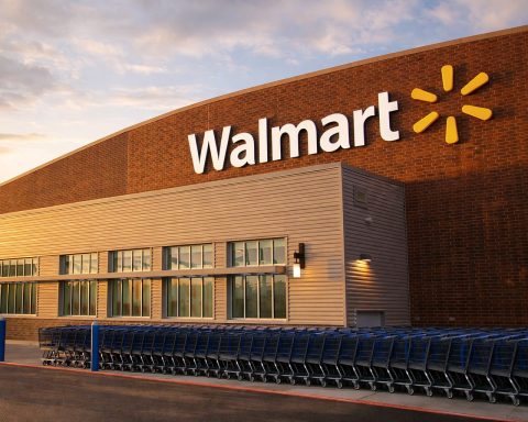 Walmart stock cracks the $1 trillion club — what Wall Street watches next for WMT