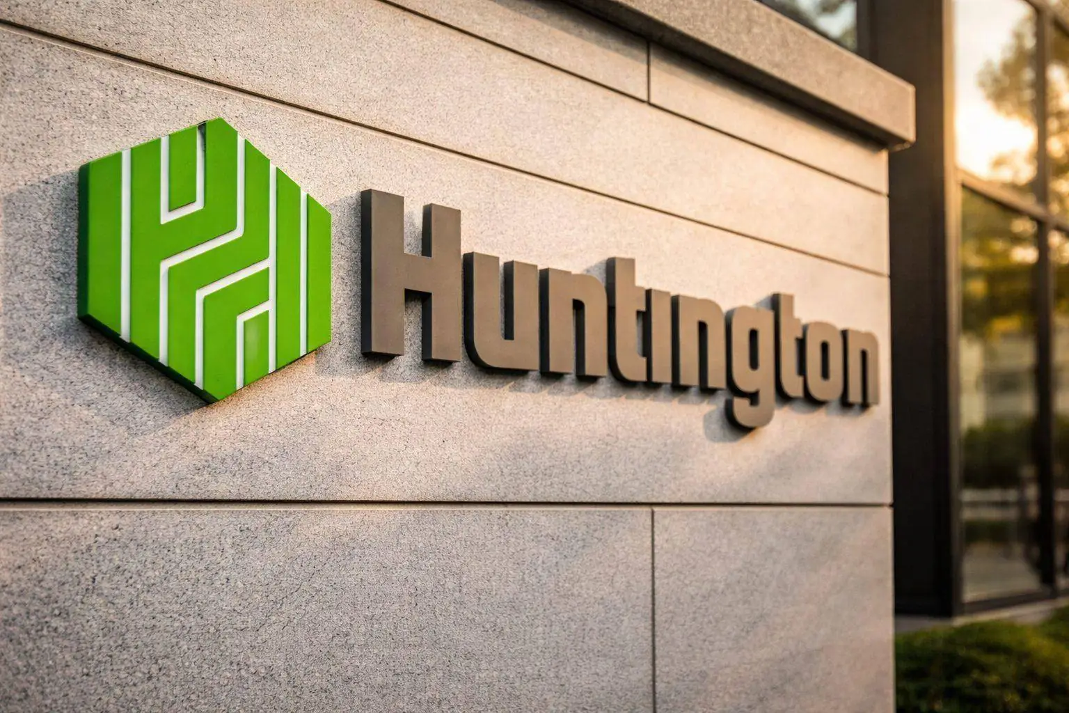 Why Huntington Bancshares Incorporated stock is up after the Cadence merger close