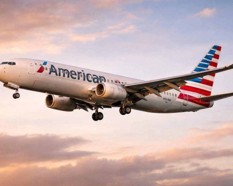 American Airlines Faces Deeper O’Hare Flight Cuts as FAA Seeks Chicago Summer Cap