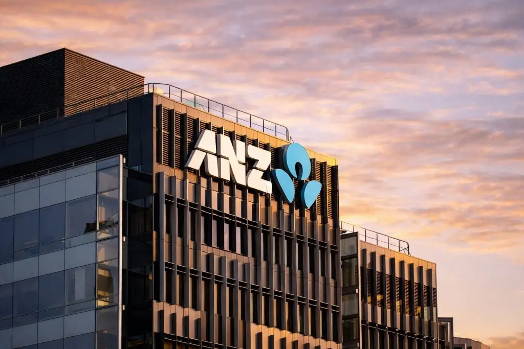 ANZ share price drops 1.8% as oil shock hits bank stocks, with Australia GDP next up