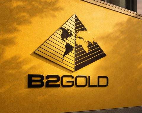 B2Gold Corp. Stock Falls Nearly 5% as Gold Slips Below $5,000 and Goose Risks Return