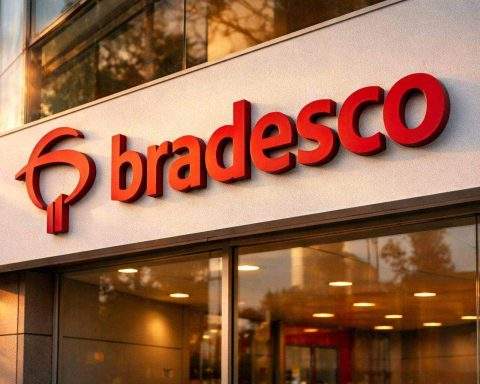 Banco Bradesco Stock Price Slides 5% as Brazil Bank Shares Drop Ahead of Rate Call