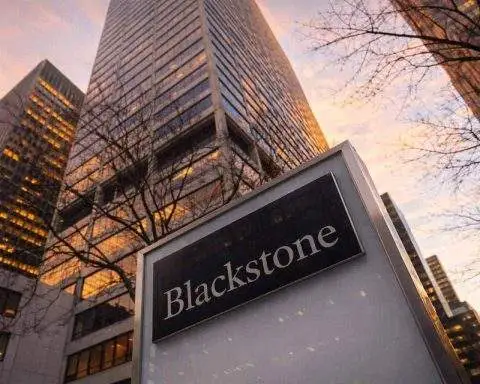 Blackstone Inc. Creates N1 AI Unit Around OpenAI, Anthropic Bets as Credit Fund Faces Pressure