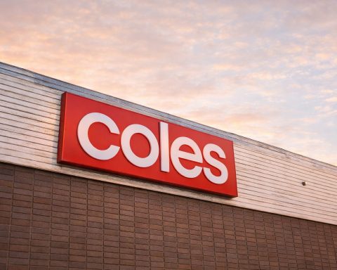 Coles share price today: COL.AX slips but beats ASX tumble as dividend date nears