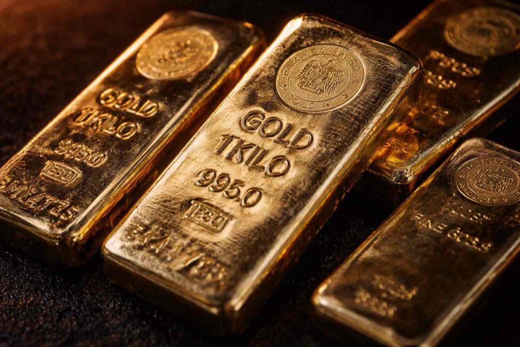 Gold Holds Steady; Attention Turns to Jobs Week