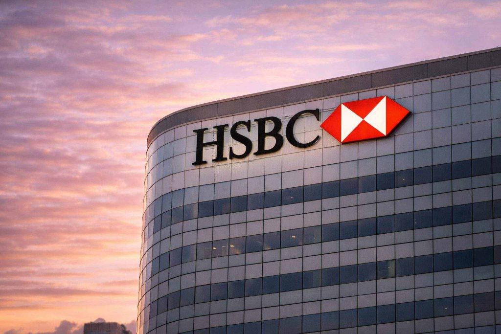 HSBC share price drops again as oil shock hits banks — what investors watch next
