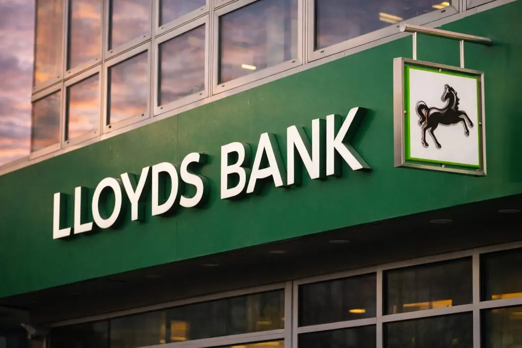 Lloyds shares slide as oil shock rattles bank stocks; BoE decision looms