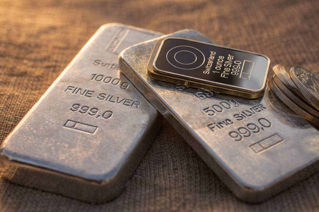 Silver Price Today Slides Near $69 as Fed Hike Bets Bite, Silver Stocks Sink