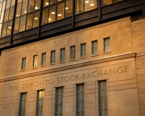 Toronto Stock Exchange week ahead: Hormuz turmoil raises oil-shock risk for TSX as March begins