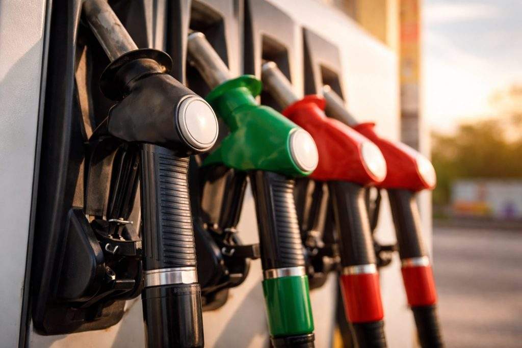 U.S. gas prices jump above $3 as oil surges; Valero, Marathon rise