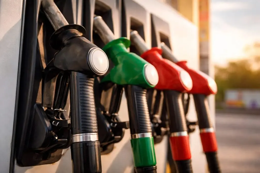 U.S. gas prices jump above $3 as oil surges; Valero, Marathon rise