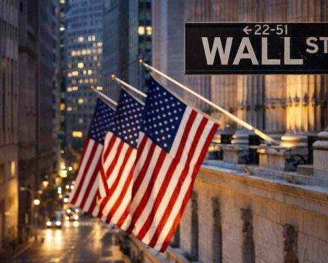 US Stock Market After Hours: Apple Earnings Put Record Rally to the Test