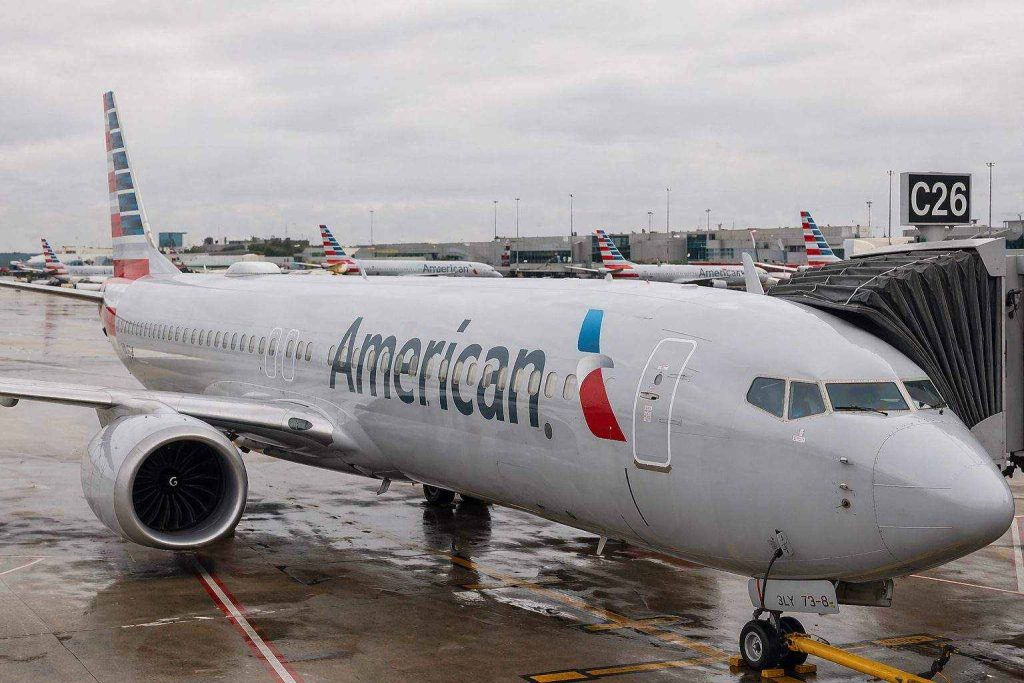 American Airlines Q1 Earnings Beat, but $4 Billion Fuel Shock Forces 2026 Outlook Cut