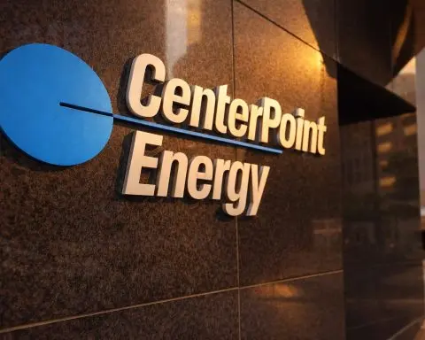 CenterPoint Energy Stock in Focus as Aberdeen Cuts Stake and Allspring Buys Ahead of Q1 Earnings
