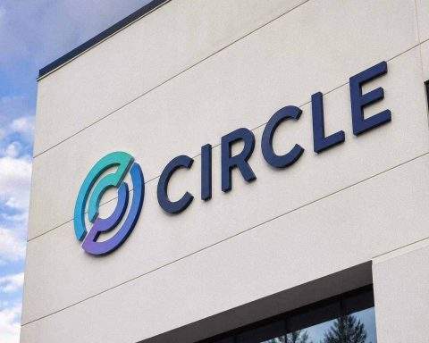 Circle Internet Group Stock Faces a Big Q1 Earnings Test as USDC Stablecoin Rules Shift