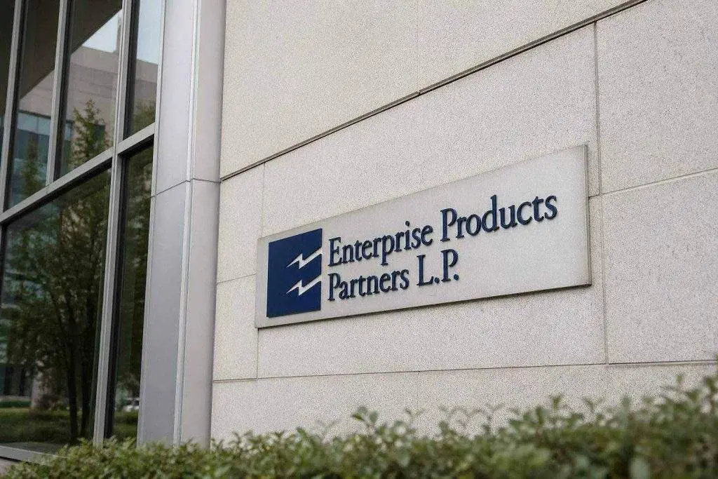 Enterprise Products Partners Stock Heads Into a Big Week as Dividend Clock Ticks