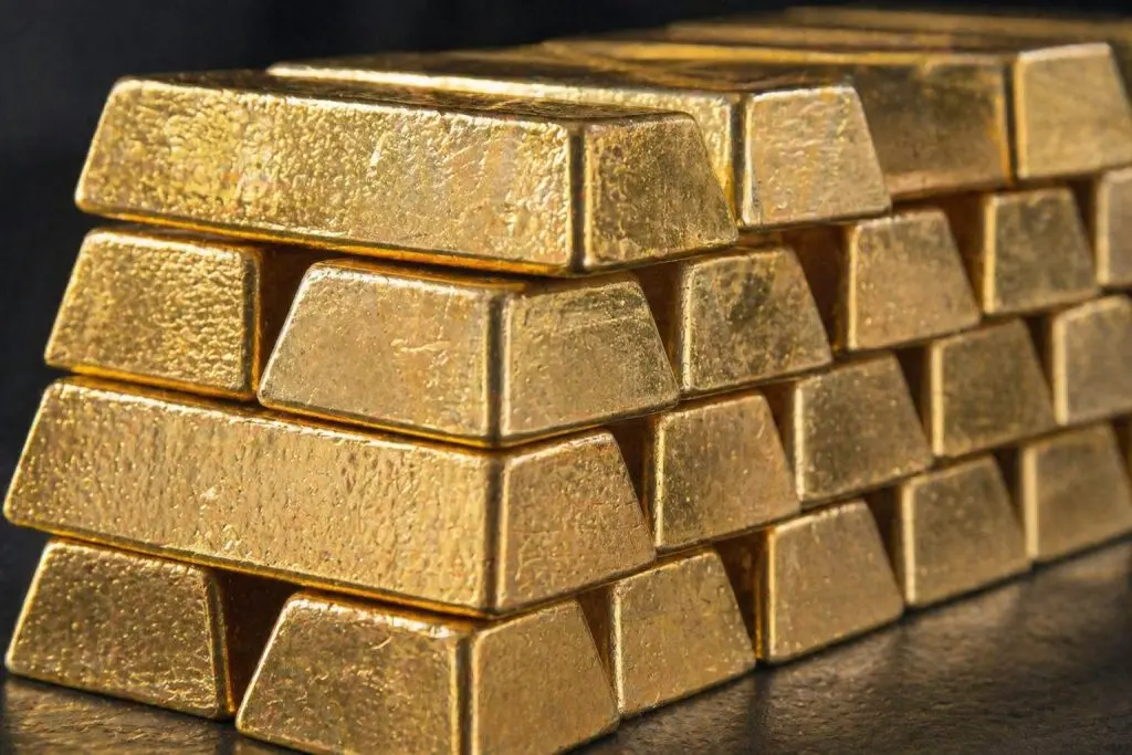 Gold Price Forecast: Fed Signal, Iran Talks Put $4,700 Bullion Level Back in Play