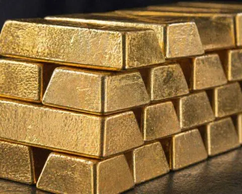 Gold Price Today: The $4,700 Rally Faces Its First Big Fed Test
