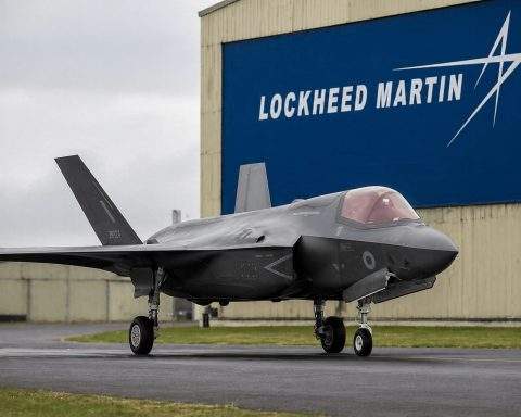 Lockheed Martin Gets Golden Dome Shot as $3.2 Billion Space Shield Race Opens