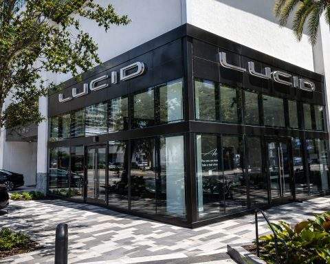Lucid Stock (LCID) Slides to New Low as Uber Robotaxi Bet Fails to Calm Dilution Fears