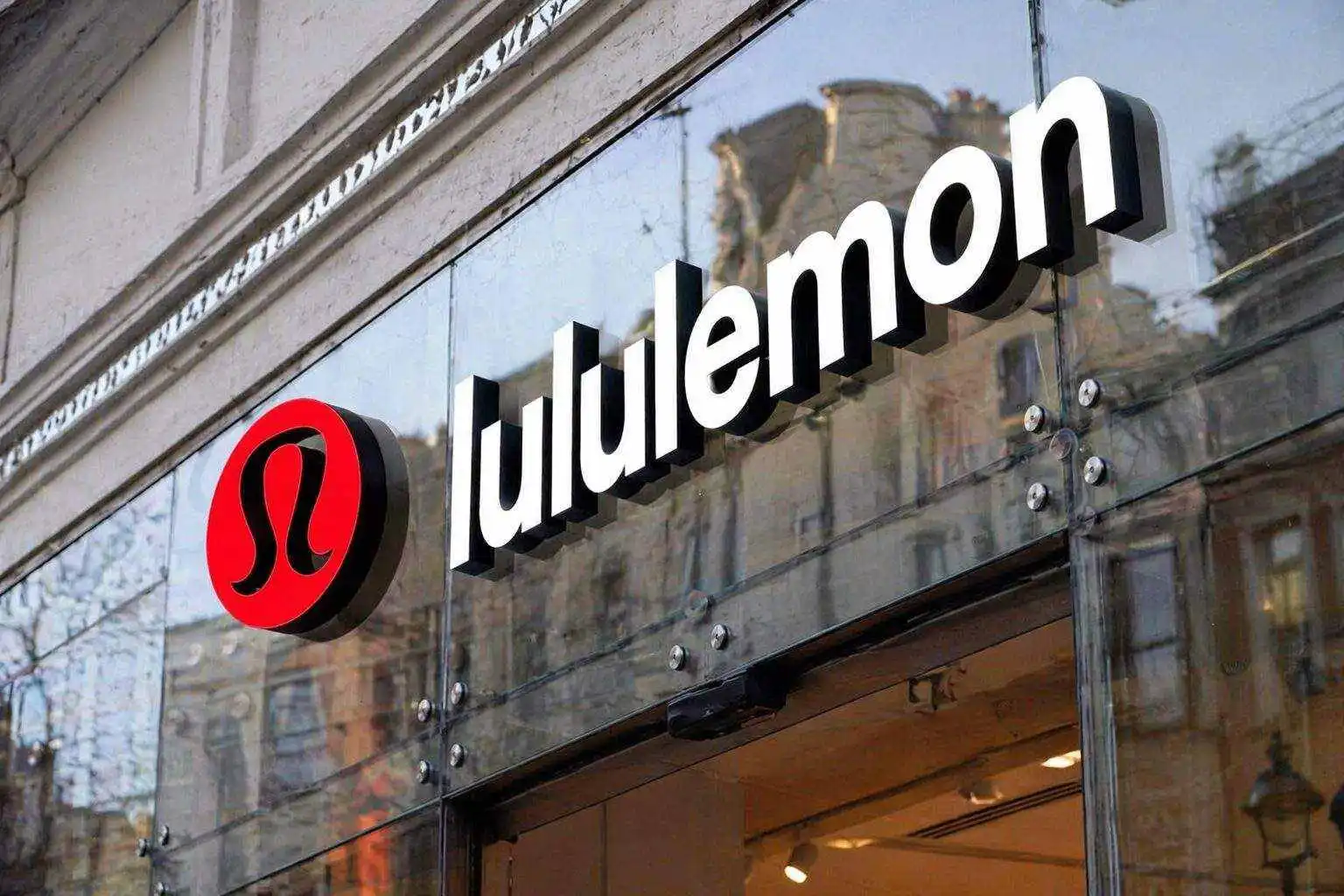 lululemon’s stock slide is now a test of trust in the turnaround