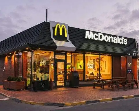 McDonald’s (MCD) Stock Drops as Netflix Happy Meal Push Runs Into a Tougher Fast-Food Market
