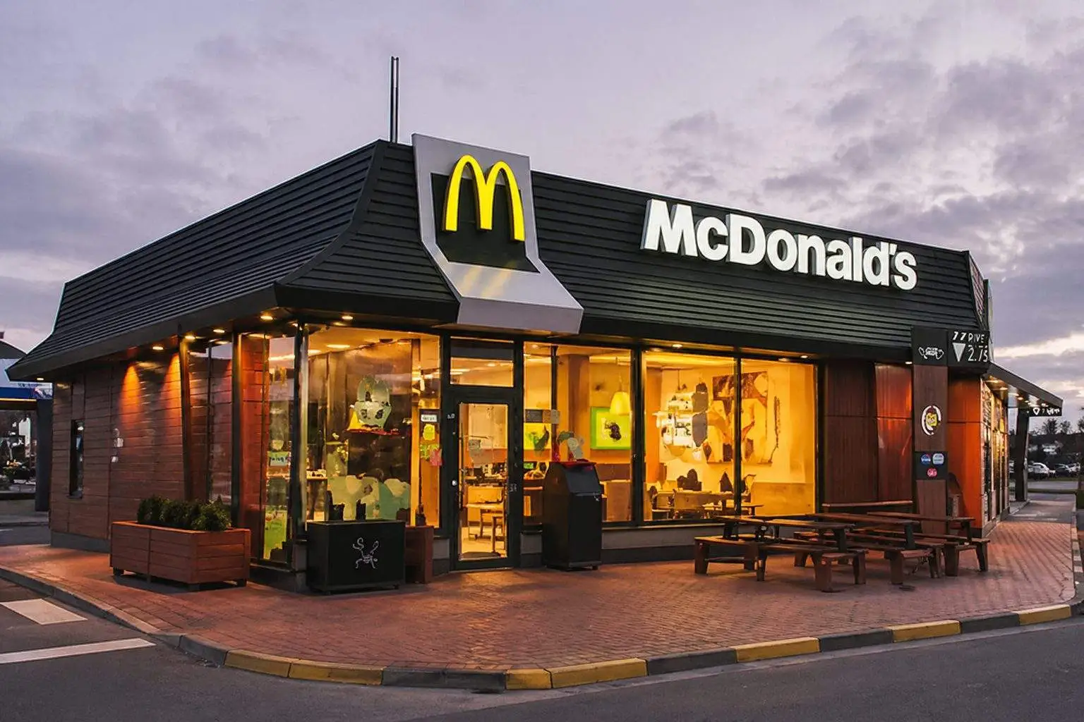 McDonald’s (MCD) Stock Drops as Netflix Happy Meal Push Runs Into a Tougher Fast-Food Market
