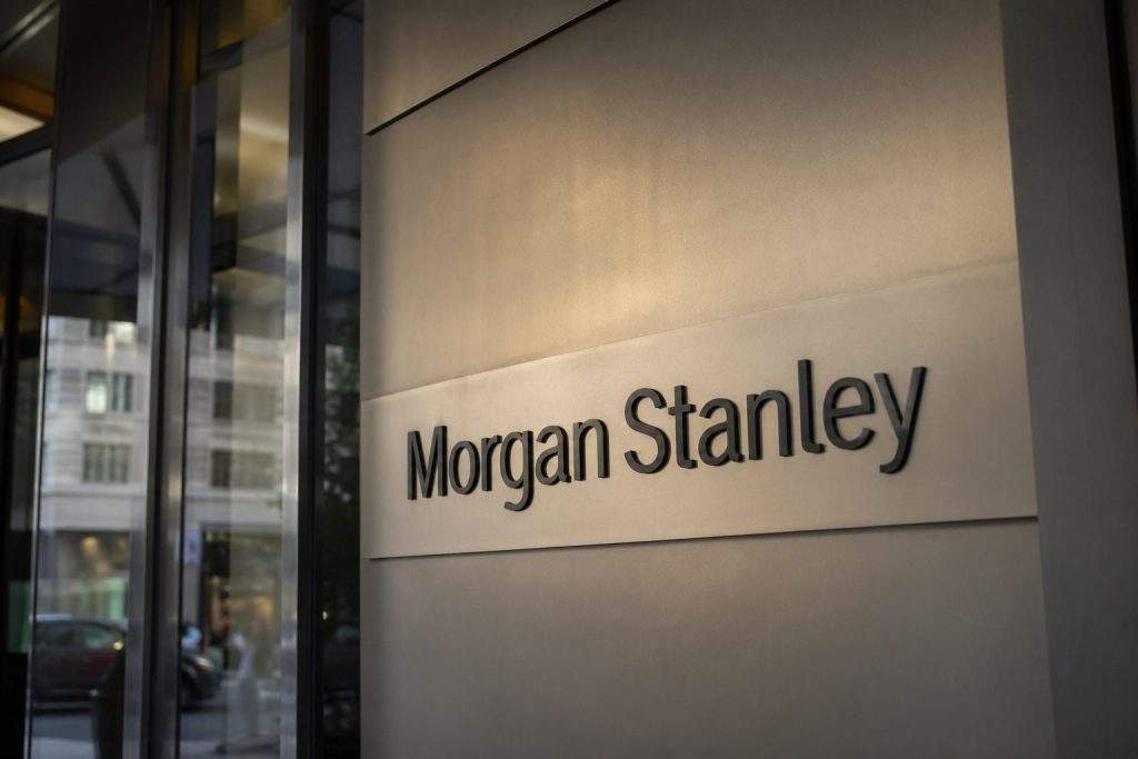 Morgan Stanley’s Bitcoin ETF Is Pulling Cash as BlackRock’s IBIT Stumbles