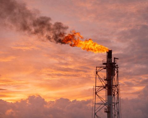 Natural Gas Price Today: Europe’s TTF Holds Near €44 as EU Says Supply Is Safe for Now