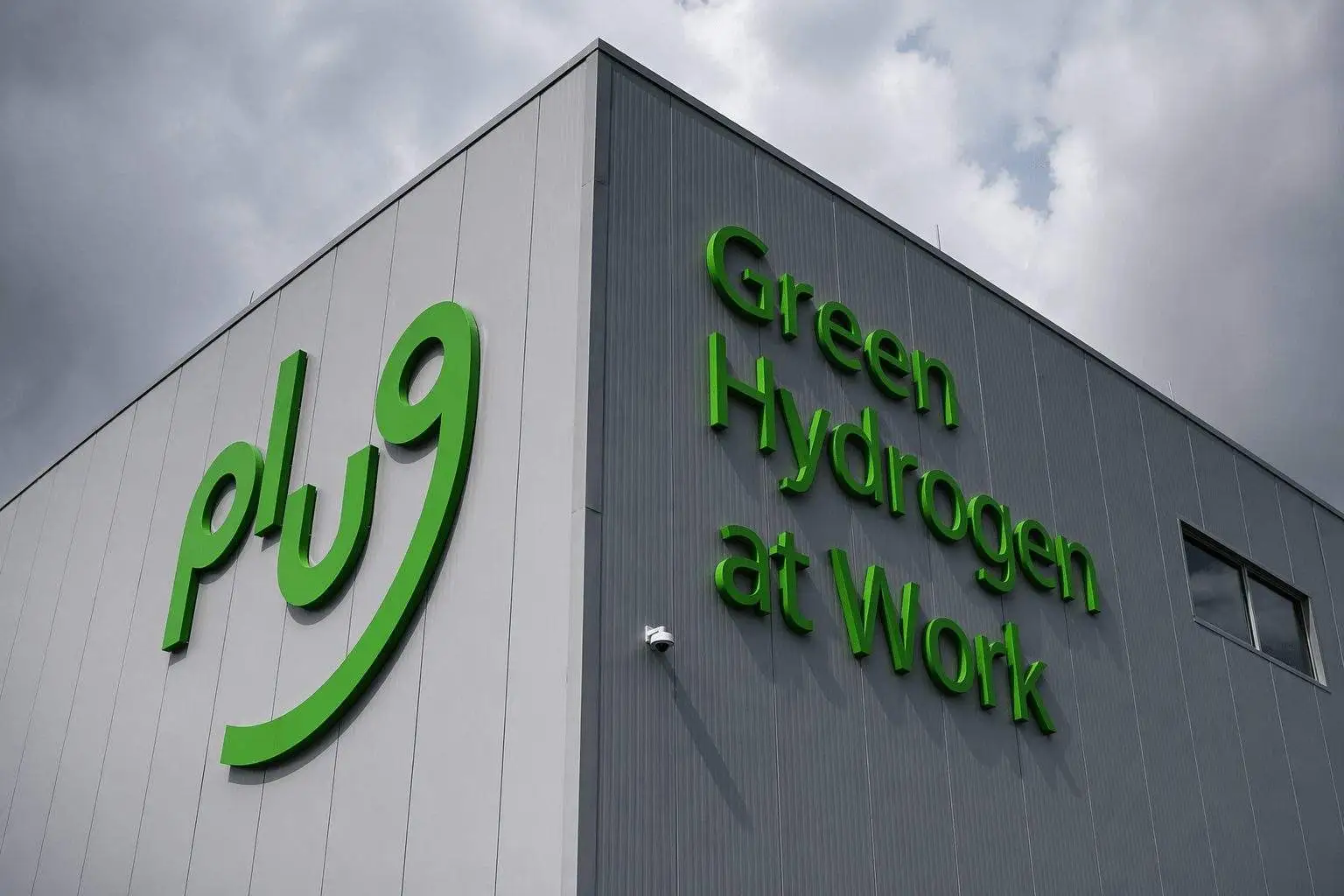 Plug Power Stock Watch: Louisiana Hydrogen Plant Hits 90% Availability As Cash Burn Test Looms