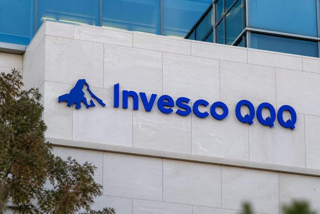 QQQ Rises Today as Big Tech Earnings Put the Nasdaq 100 Rally on the Line