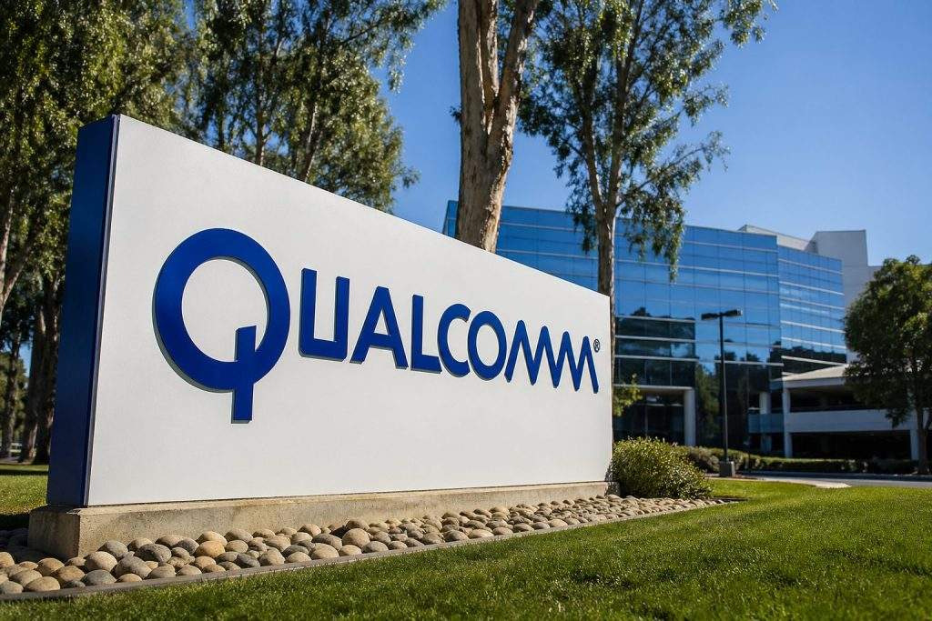 QUALCOMM Incorporated (QCOM) Stock Jumps as AI Data-Center Bet Offsets Weak Forecast