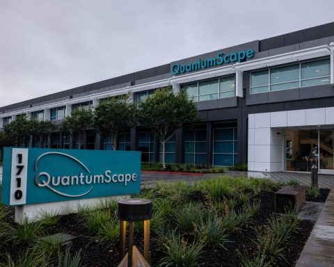 QuantumScape Stock Whipsaws After Q1 Update as Solid-State Battery Developer Targets AI Data Centers
