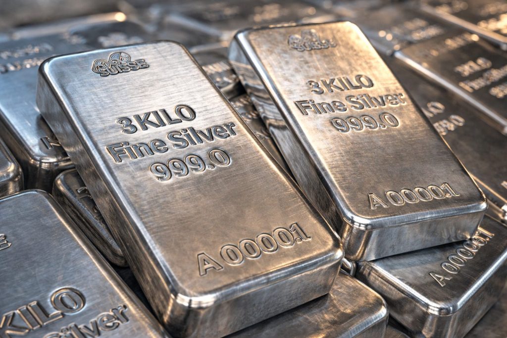 Silver Price Today Slips Near $79 as New Deficit Warning Keeps Market Tight (Reuters)