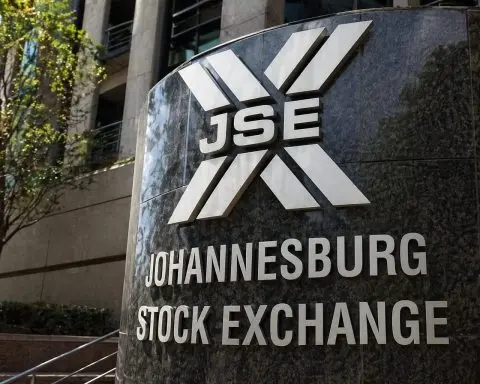 South Africa Stock Market Today: JSE Slips as Rand Wobbles Before Fed Decision