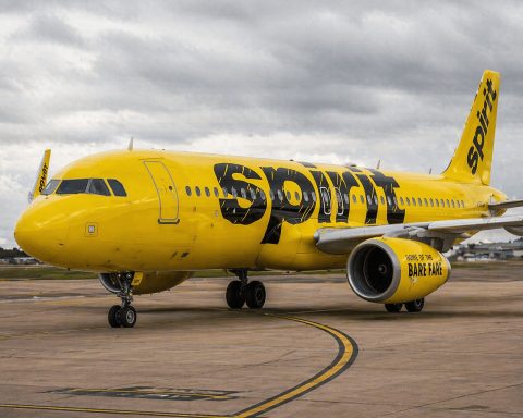Spirit Airlines Bailout Talks Turn to U.S. Government Stake as Liquidation Risk Grows