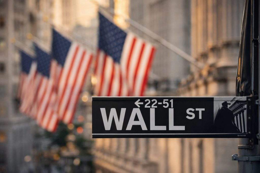 Stock Market Today: Dow Futures Edge Up, Oil Swings as Trump’s Iran Threats Keep Wall Street on Edge