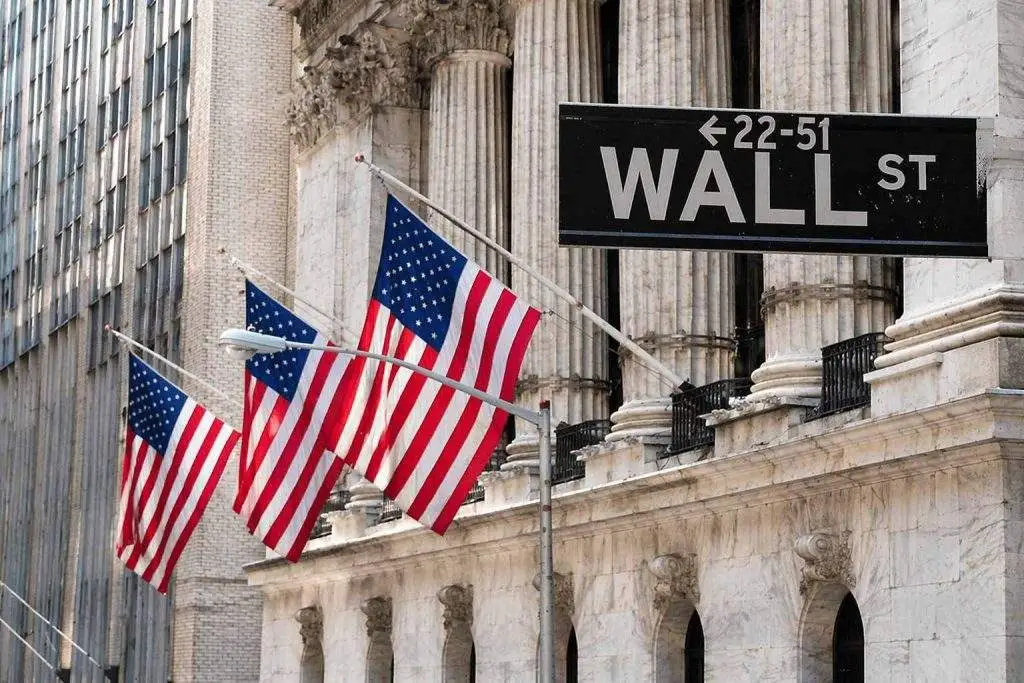 Stock Market Today: Dow, S&P 500 And Nasdaq Turn Lower As Apple CEO Change, Warsh Hearing And Iran Talks Hit Wall Street