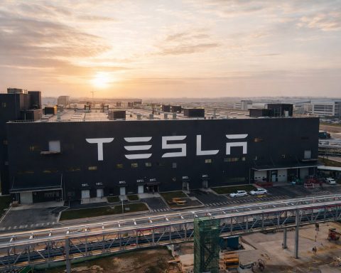 Tesla’s U.S. Solar Bet Faces China Export Threat as Energy Arm Becomes More Profitable Than Cars