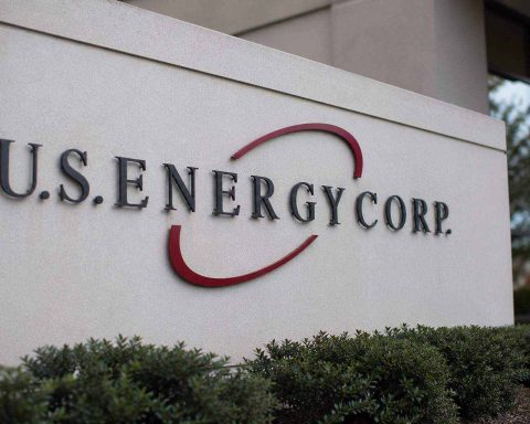U.S. Energy Corp Stock Jumps as $285 Helium Deal Gives Big Sky a Buyer