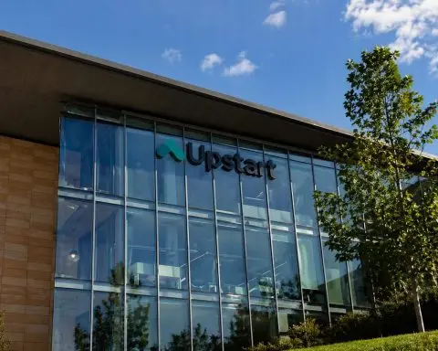 Upstart Stock Falls After $1.25 Billion Fortress Deal: Why Investors Are Still Wary