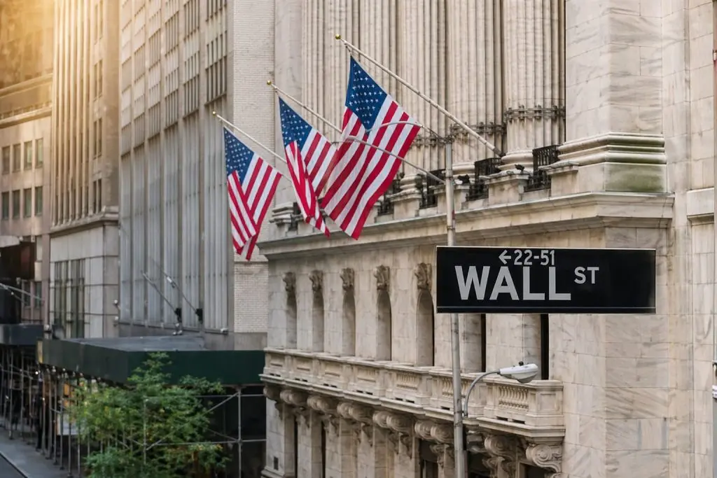 US Stock Market Today: Futures Slip as $110 Oil and AI Jitters Test Wall Street’s Record Run