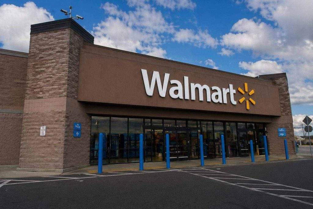 Walmart’s $6.4 Billion Ad Edge Over Costco Is Suddenly the Stock Fight to Watch
