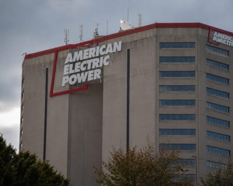 AEP Stock Sale Swells Toward $3 Billion as Data-Center Power Boom Tests Utilities