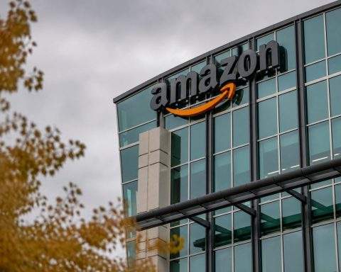 Amazon Stock Faces a Holiday-Shortened Week With a Big Index Wildcard