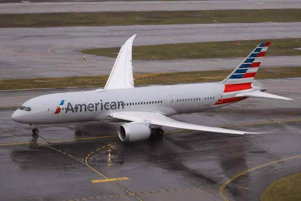 American Airlines Pilots Just Made United’s Dead Merger Pitch Harder to Ignore
