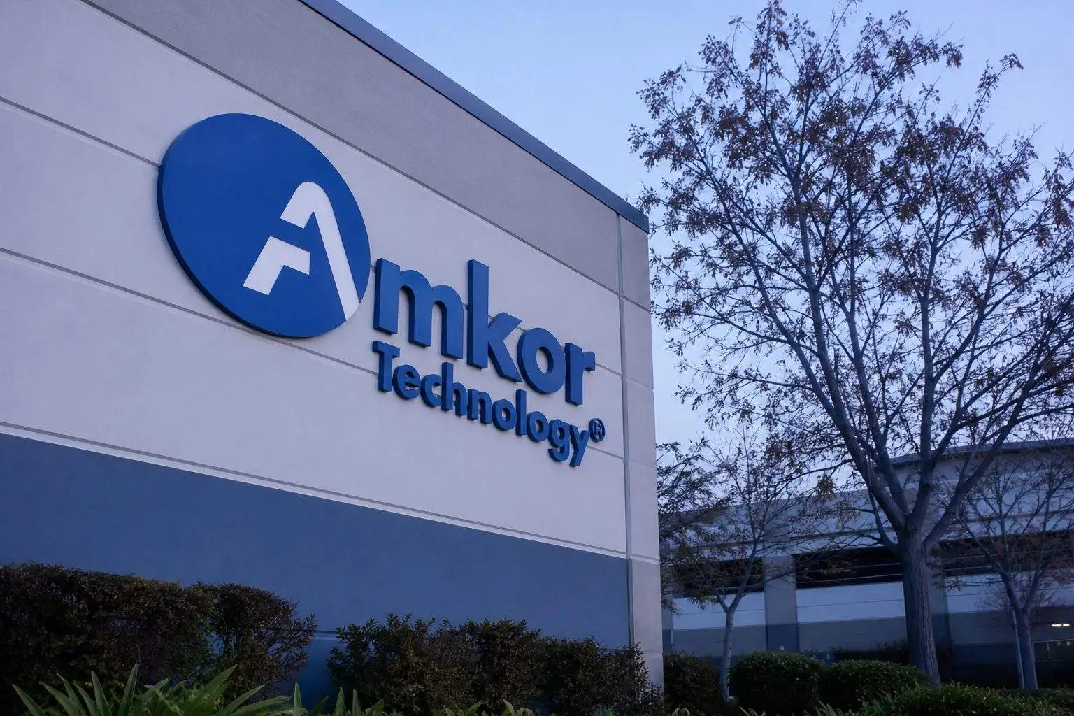 Amkor Technology Stock: The $1 Billion Zero-Interest Debt Deal Behind Its AI Chip Packaging Push