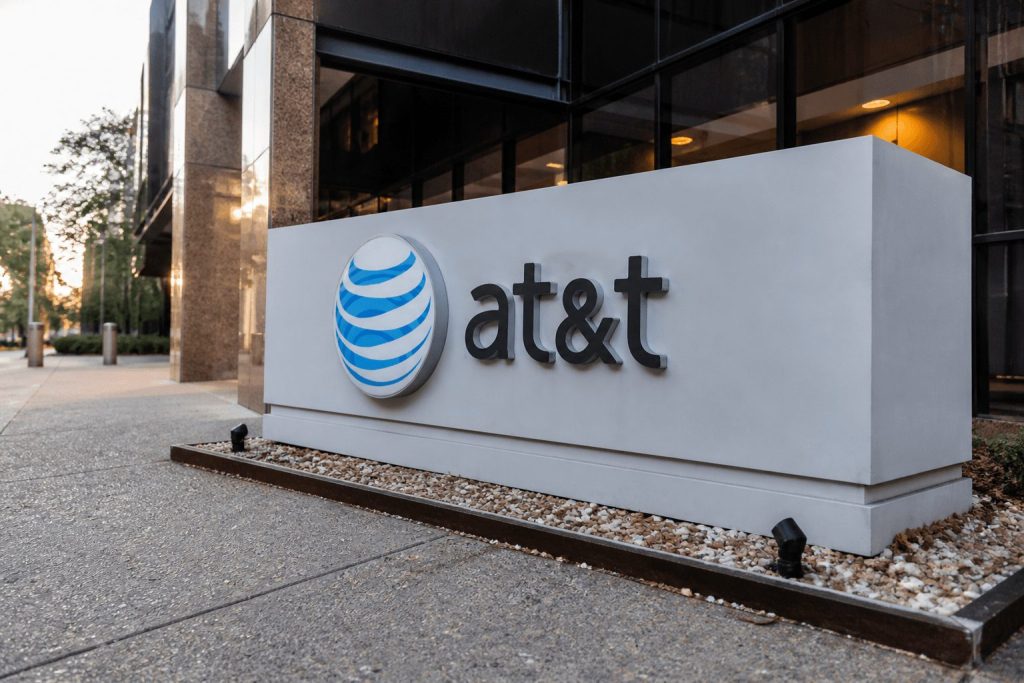 AT&T Inc. Raises $6 Billion as 5G and Fiber Bet Enters a Debt Test