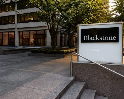 Blackstone’s $1.75 Billion BXDC IPO Opens Flat as AI Data Center Bet Faces First Test